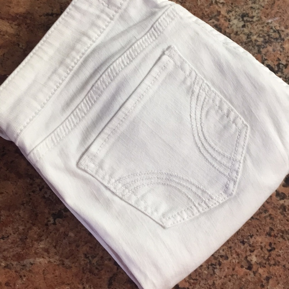 White hollister jeans